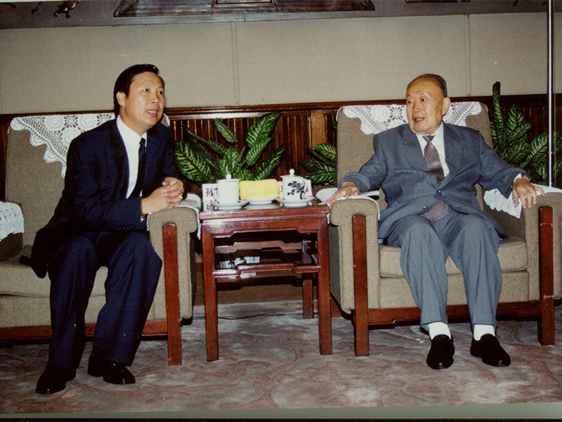 中国人民政治协商会议第六、第七届全国委员会副主席马文瑞